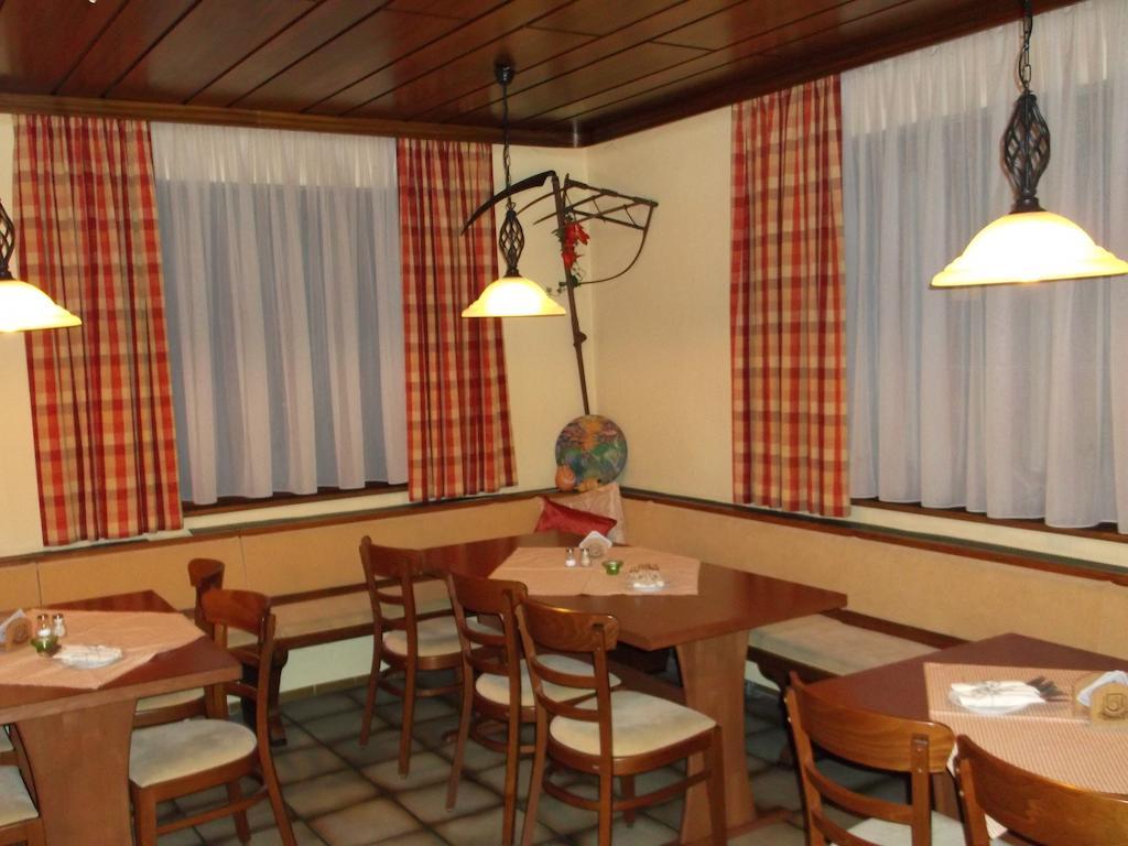 Gasthaus Vogelgarten Айзлинген Экстерьер фото